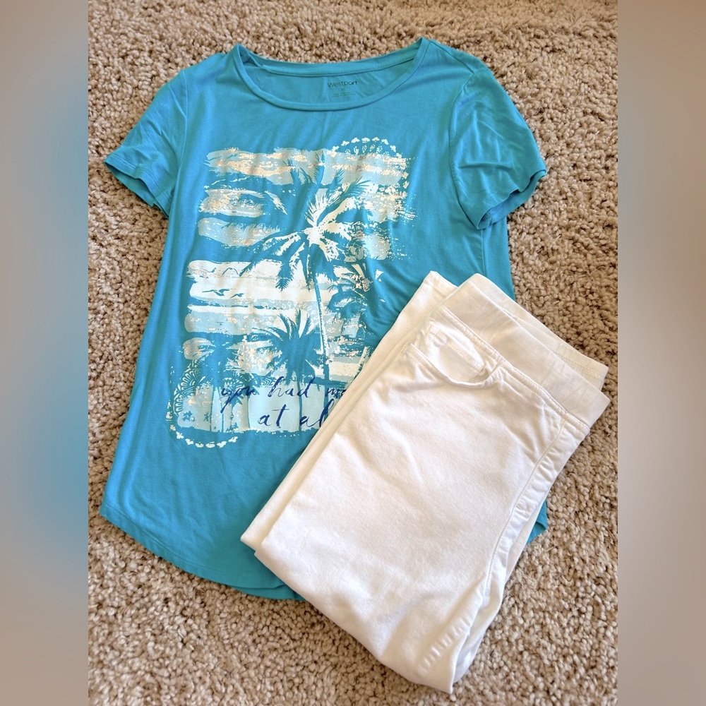 Women’s T shirt and Capris
